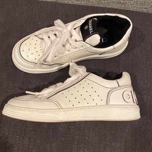 CHANEL SNEAKERS